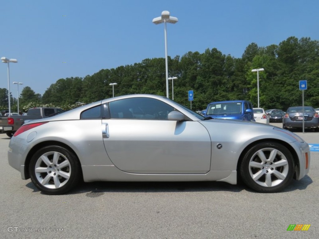 2004 350Z Coupe - Chrome Silver Metallic / Carbon Black photo #6