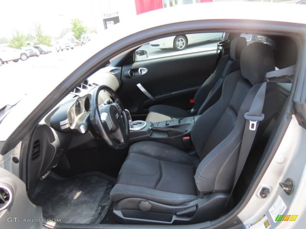 Carbon Black Interior 2004 Nissan 350Z Coupe Photo #67527950