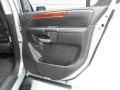 Silver Indulgence - QX 56 Photo No. 26