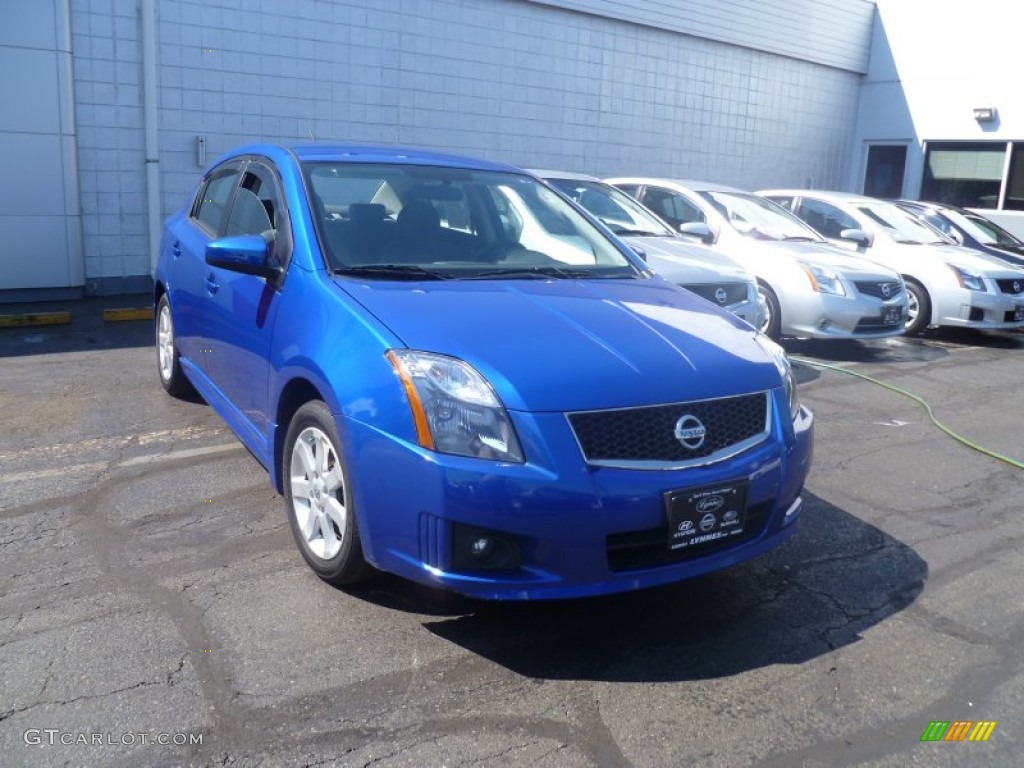 2010 Sentra 2.0 SR - Blue Metallic / Charcoal photo #1