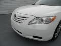 Super White - Camry LE Photo No. 10