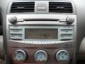 Super White - Camry LE Photo No. 40