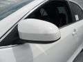 Super White - Camry SE Photo No. 11