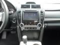 Super White - Camry SE Photo No. 25