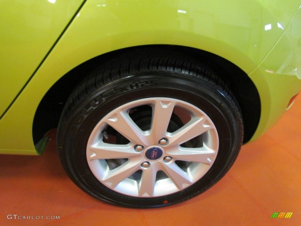 2012 Ford Fiesta SE Hatchback Wheel Photo #67543839