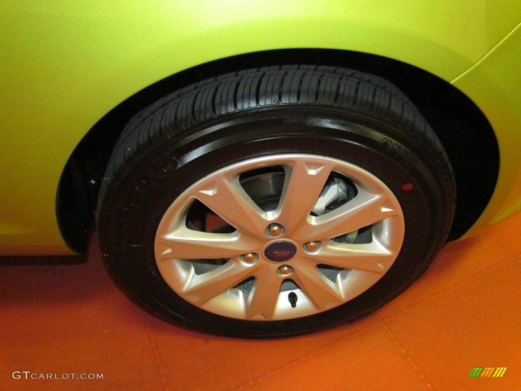 2012 Ford Fiesta SE Hatchback Wheel Photo #67544034