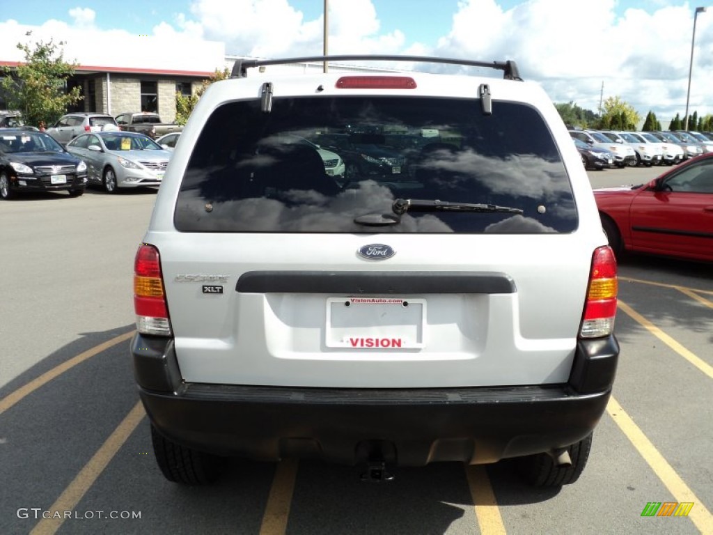 2003 Escape XLT V6 4WD - Satin Silver Metallic / Medium Dark Flint photo #8