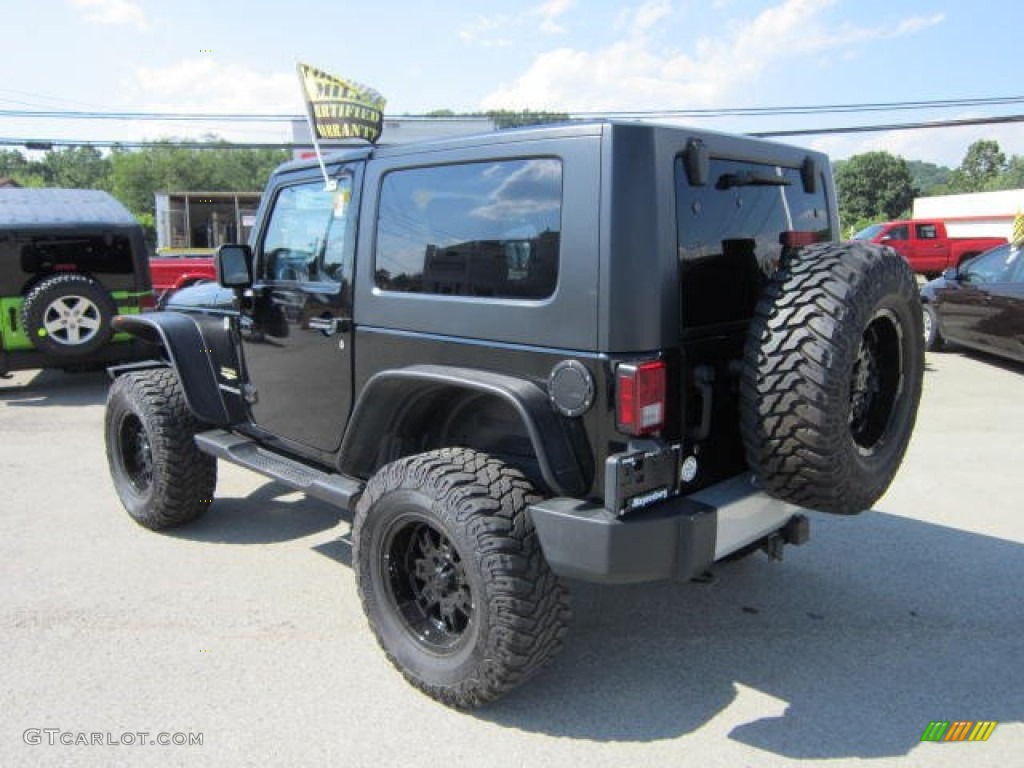 2010 Wrangler Sahara 4x4 - Black / Dark Slate Gray/Medium Slate Gray photo #3