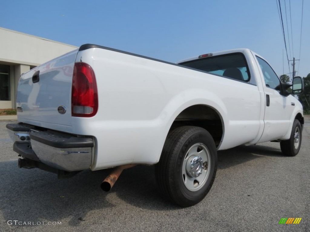 Oxford White 2006 Ford F250 Super Duty XL Regular Cab Exterior Photo #67547613