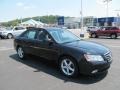 Ebony Black - Sonata SE V6 Photo No. 1