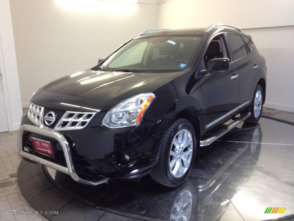 2011 Rogue SL AWD - Wicked Black / Black photo #1
