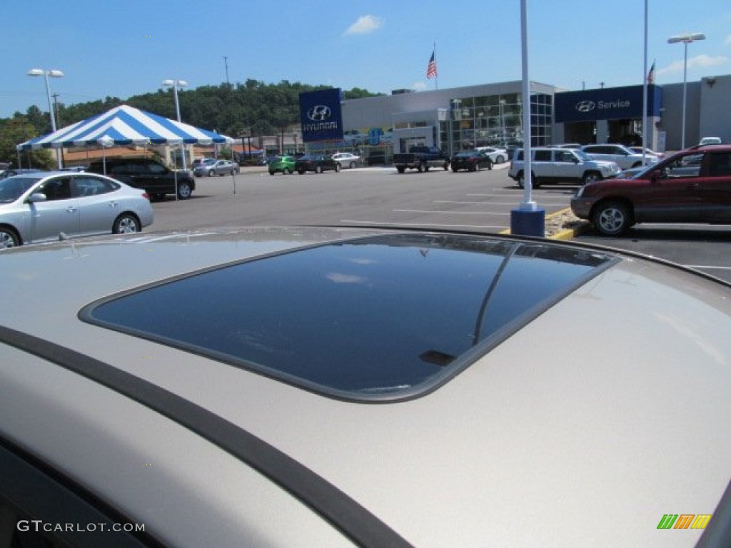 2006 Elantra GT Hatchback - Champagne Beige / Beige photo #3