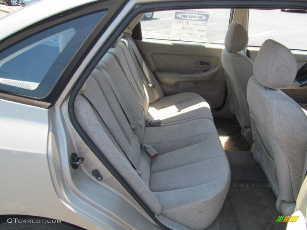 2006 Elantra GT Hatchback - Champagne Beige / Beige photo #11