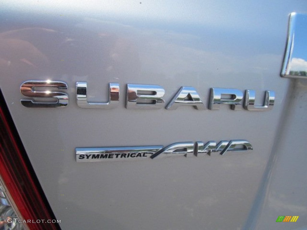 2010 Impreza 2.5i Premium Sedan - Spark Silver Metallic / Carbon Black photo #8
