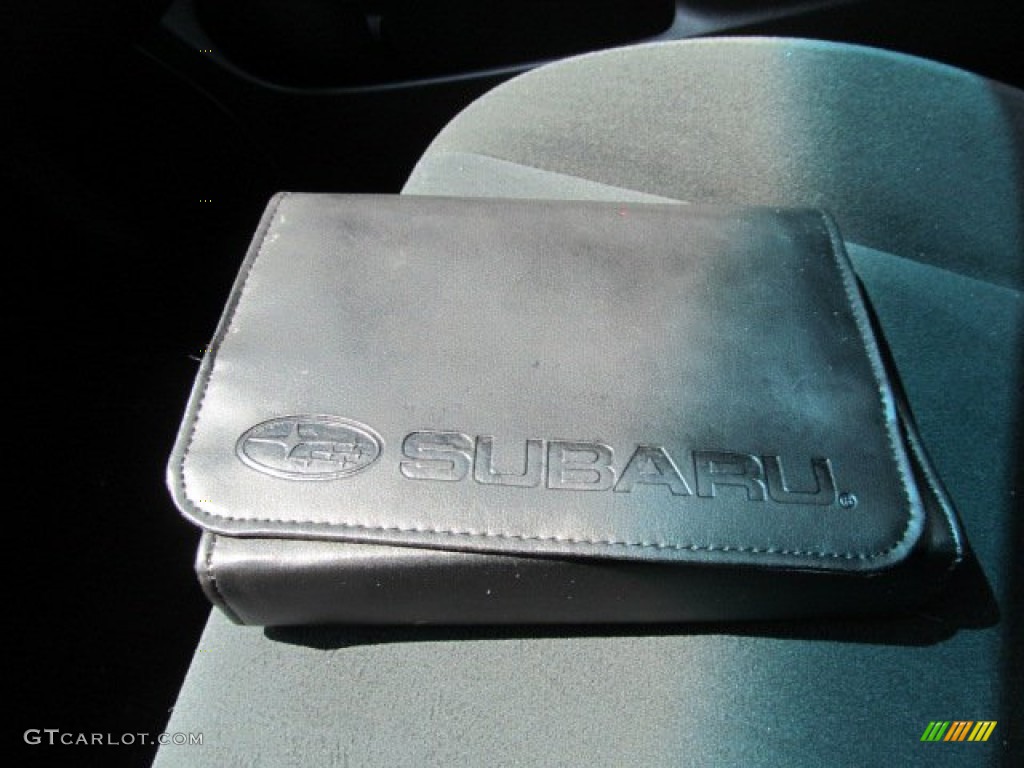 2010 Impreza 2.5i Premium Sedan - Spark Silver Metallic / Carbon Black photo #23