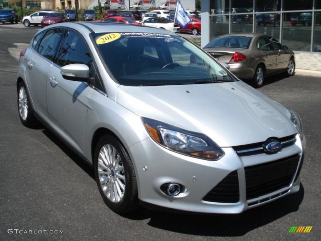 2012 Focus Titanium 5-Door - Ingot Silver Metallic / Charcoal Black Leather photo #2