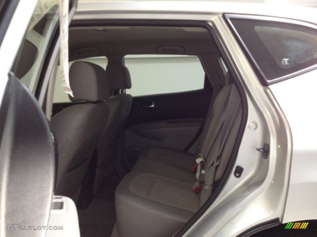 2011 Rogue S AWD - Silver Ice Metallic / Gray photo #8