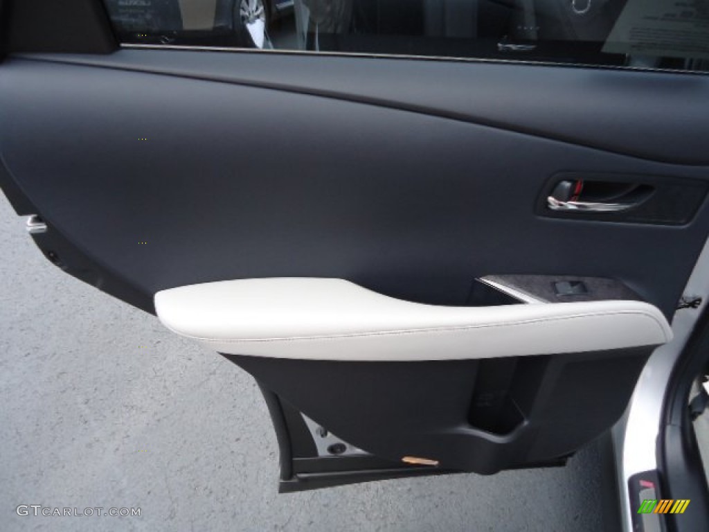 2013 Lexus RX 450h AWD Light Gray/Ebony Birds Eye Maple Door Panel Photo #67549791