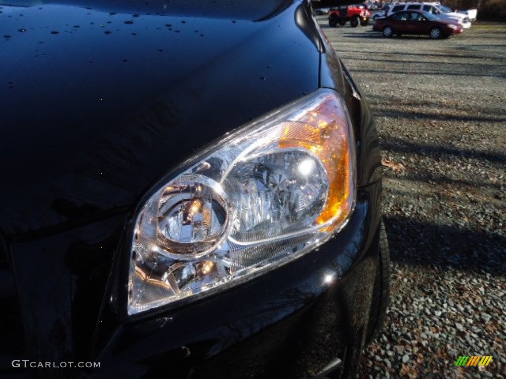 2012 RAV4 I4 4WD - Black / Sand Beige photo #16