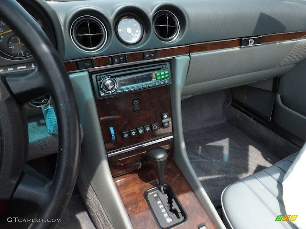 1987 Mercedes-Benz SL Class 560 SL Roadster Grey Dashboard Photo #67551669