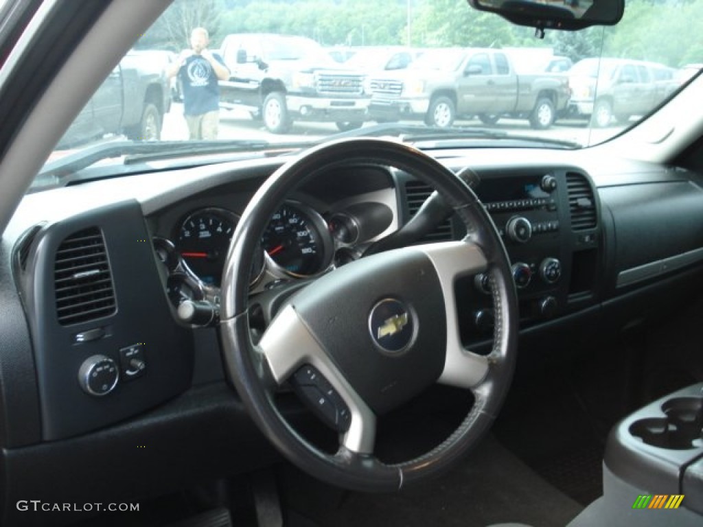 2009 Silverado 1500 LT Extended Cab 4x4 - Victory Red / Ebony photo #10