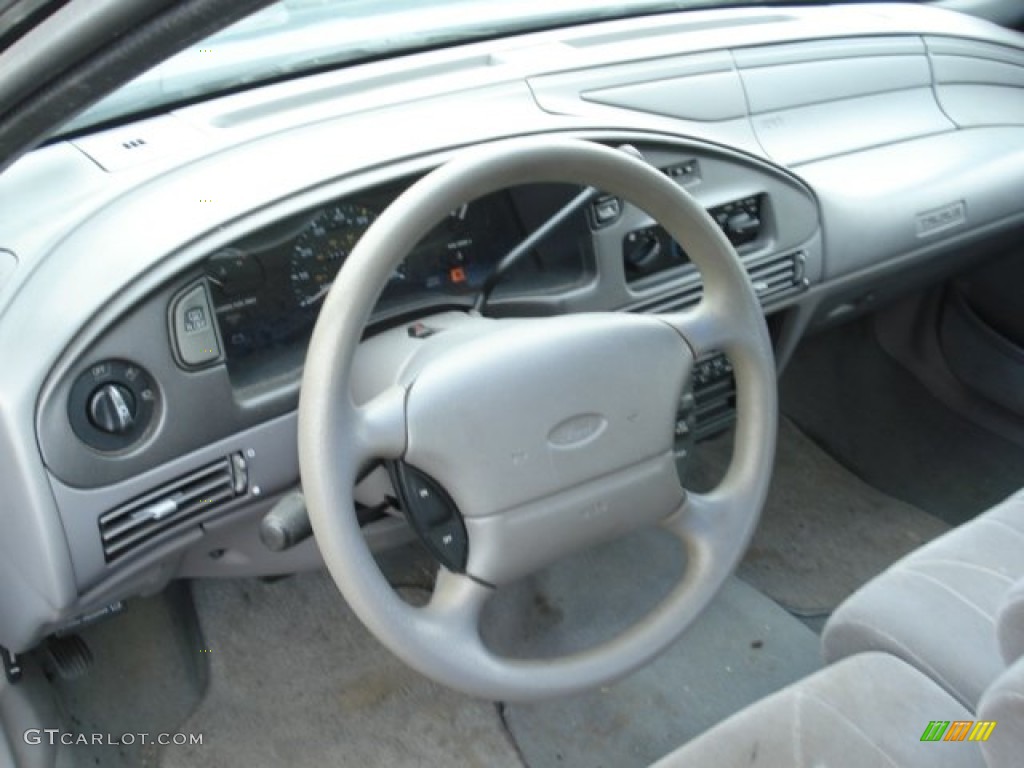 1995 Ford Taurus GL Sedan Grey Steering Wheel Photo #67552611