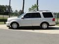 Oxford White - Navigator Luxury Photo No. 9