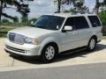 Oxford White - Navigator Luxury Photo No. 11