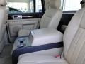 Oxford White - Navigator Luxury Photo No. 29