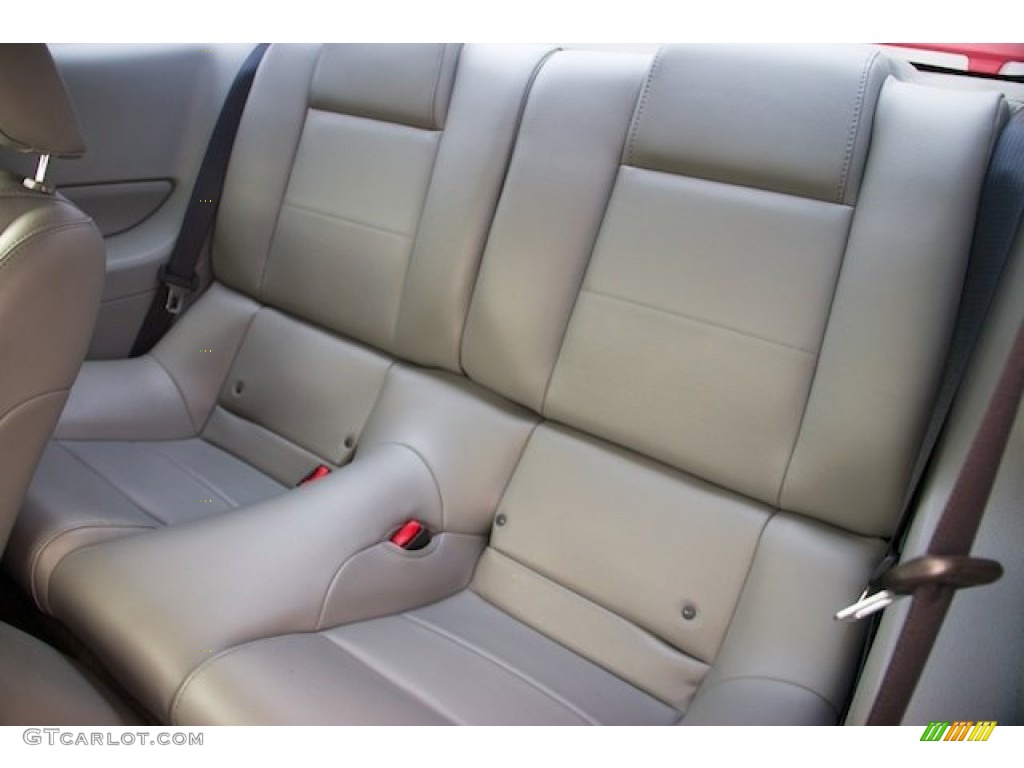 Light Graphite Interior 2006 Ford Mustang V6 Premium Coupe Photo #67554285