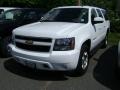 Summit White - Suburban LT 4x4 Photo No. 1