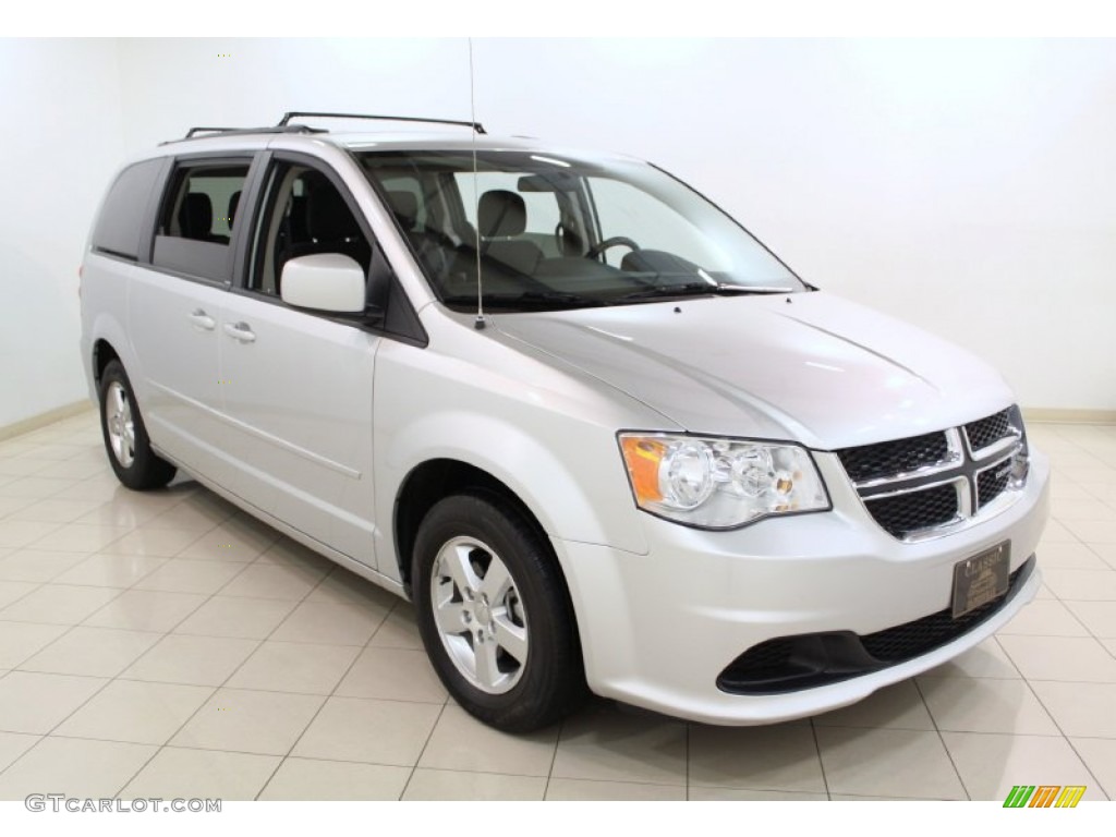 2011 Grand Caravan Mainstreet - Bright Silver Metallic / Black/Light Graystone photo #1