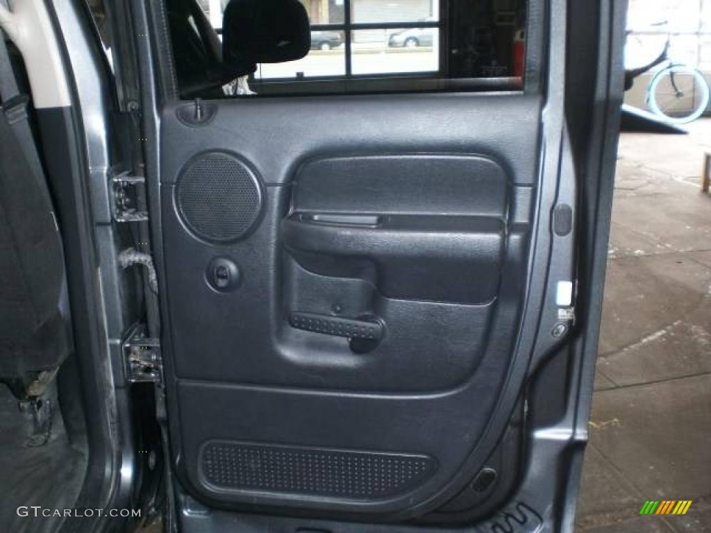 2004 Ram 1500 SLT Quad Cab 4x4 - Graphite Metallic / Dark Slate Gray photo #38