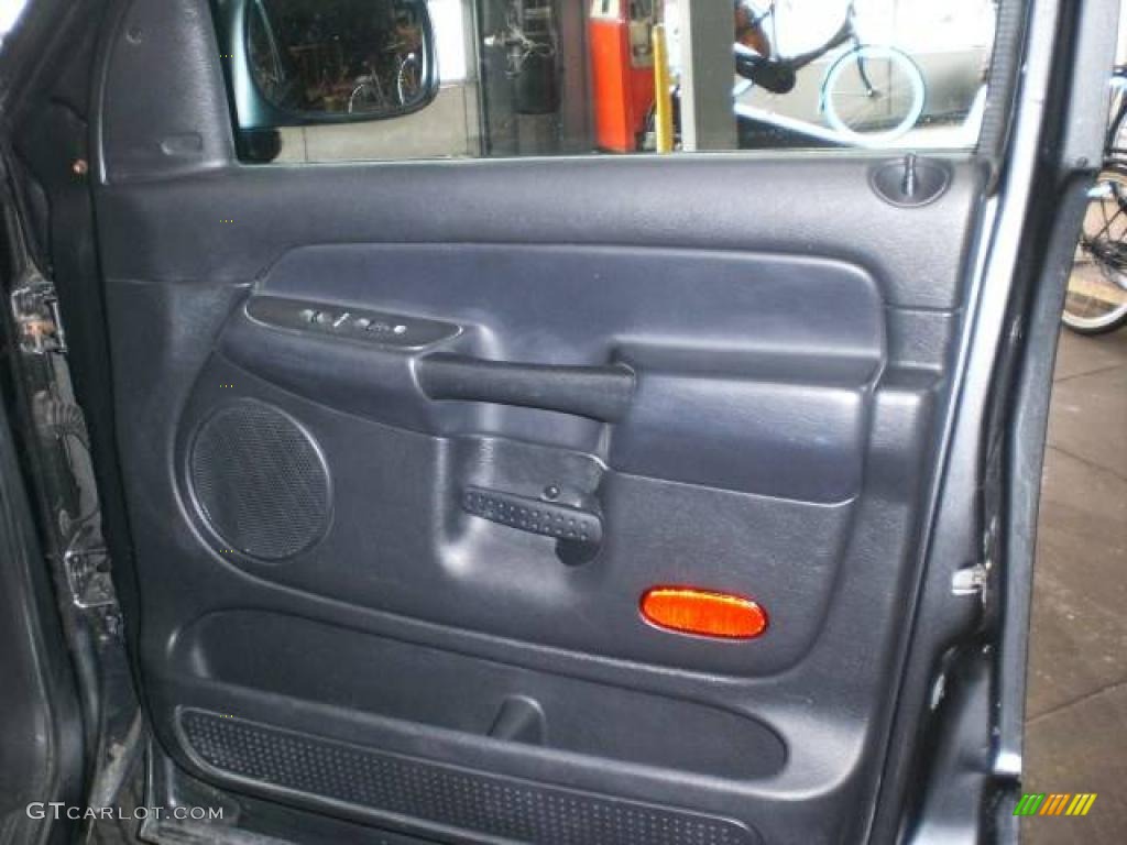 2004 Ram 1500 SLT Quad Cab 4x4 - Graphite Metallic / Dark Slate Gray photo #45