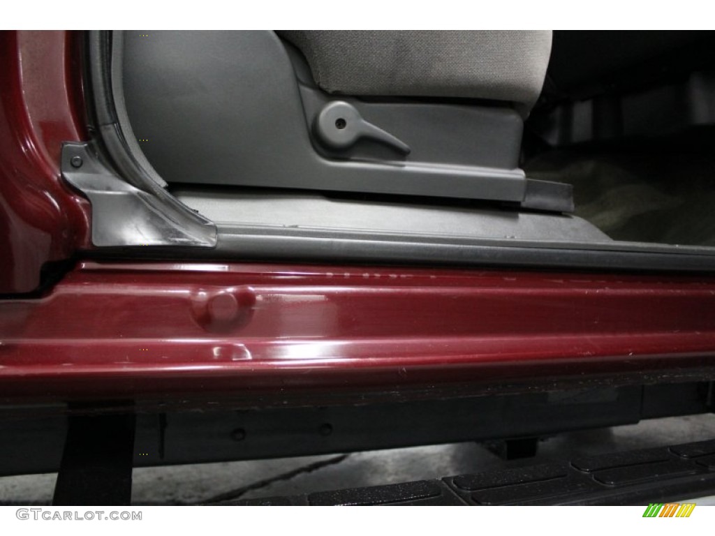 2003 Sierra 2500HD SLE Extended Cab 4x4 - Dark Toreador Red Metallic / Dark Pewter photo #53