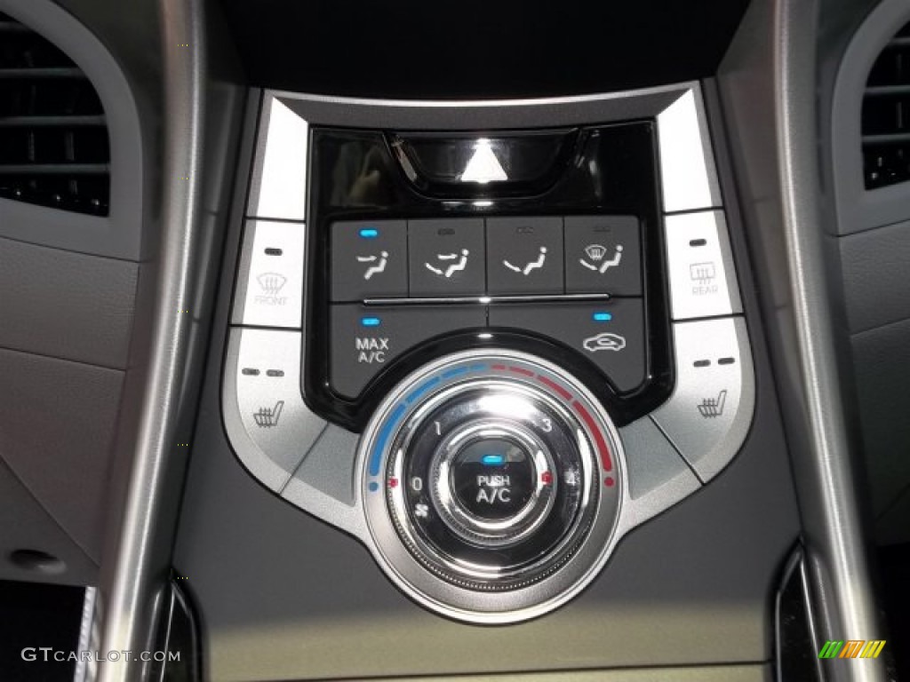 2013 Hyundai Elantra Coupe SE Controls Photo #67566943