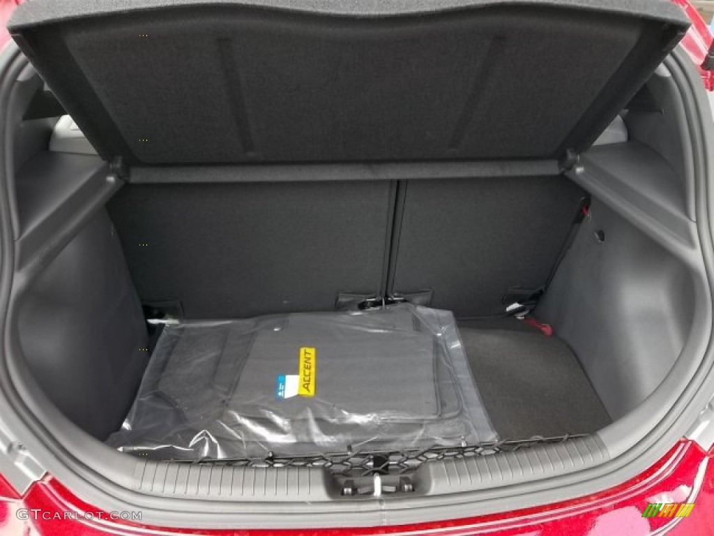 2013 Hyundai Accent GS 5 Door Trunk Photo #67567000