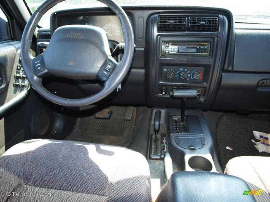 1999 Cherokee Classic 4x4 - Gunmetal Pearl / Agate photo #4