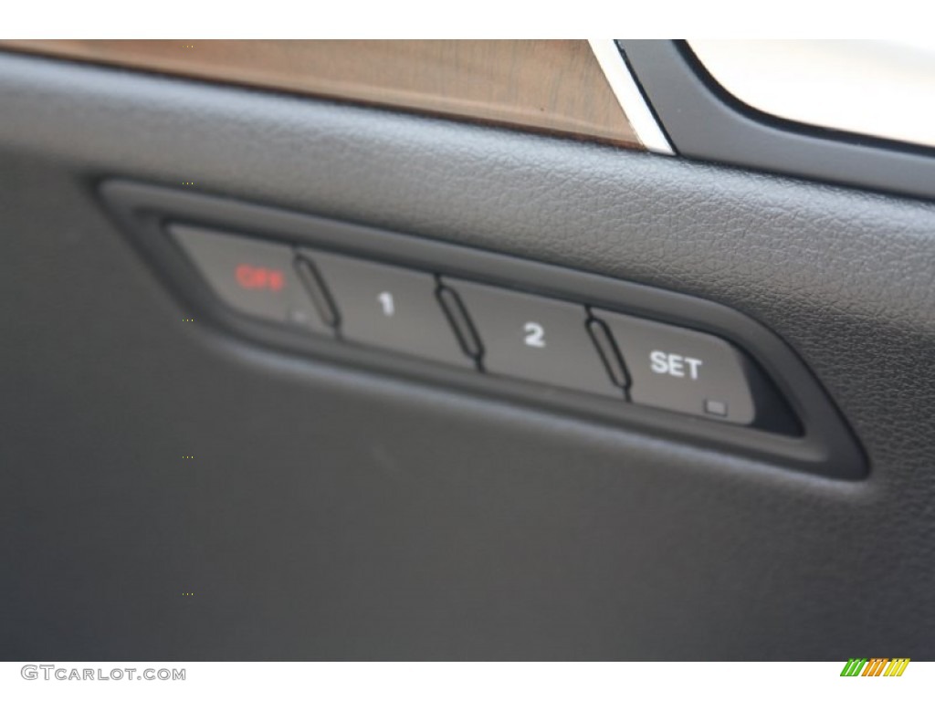 2009 Q5 3.2 Premium quattro - Ice Silver Metallic / Black photo #11