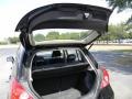 Super Black - Versa 1.8 SL Hatchback Photo No. 9
