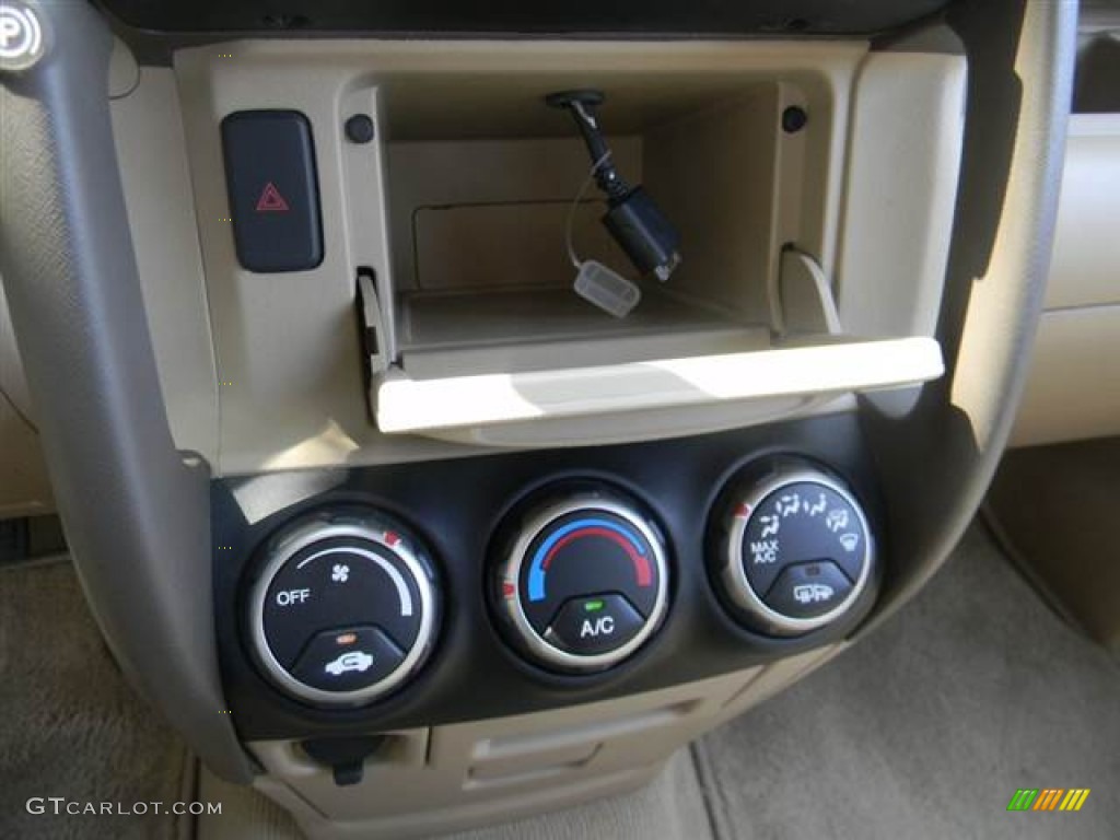 2006 CR-V SE 4WD - Taffeta White / Ivory photo #27