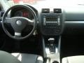 Candy White - Jetta SE Sedan Photo No. 8