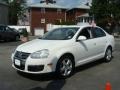 Candy White - Jetta SE Sedan Photo No. 3
