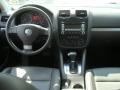 Candy White - Jetta SE Sedan Photo No. 8