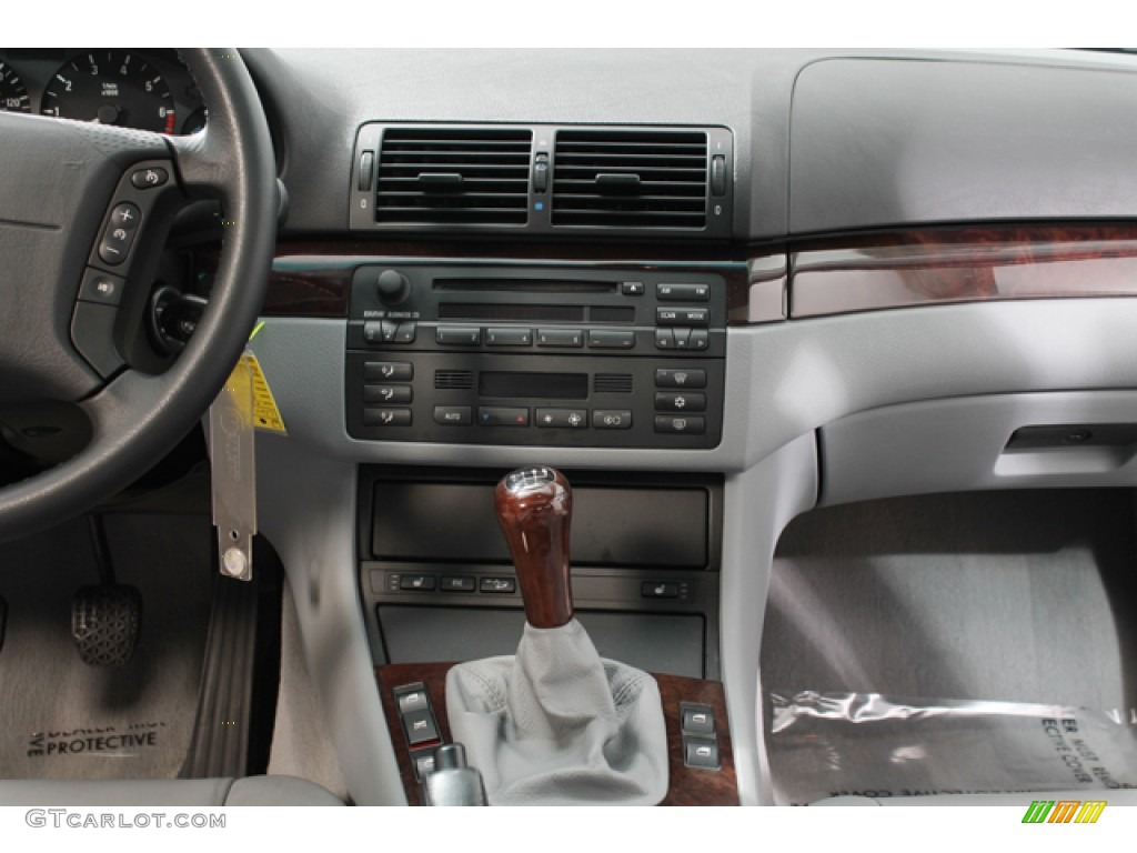 2002 3 Series 325xi Sedan - Titanium Silver Metallic / Grey photo #9