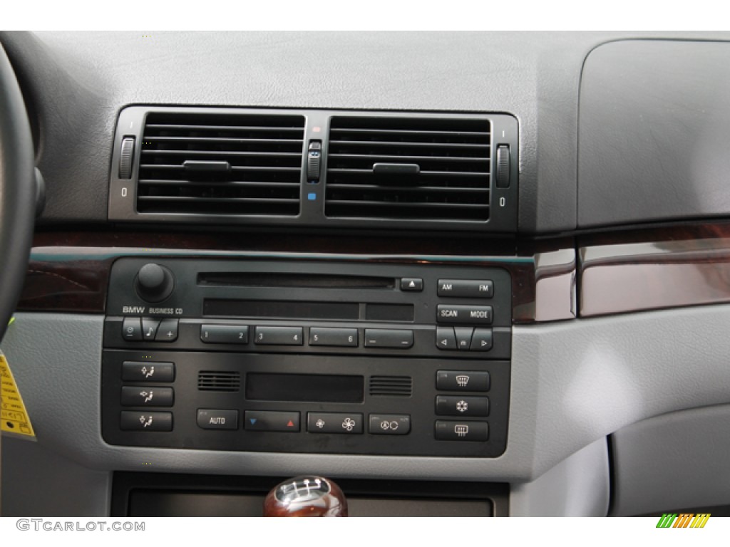 2002 3 Series 325xi Sedan - Titanium Silver Metallic / Grey photo #10