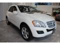 Arctic White - ML 350 4Matic Photo No. 7