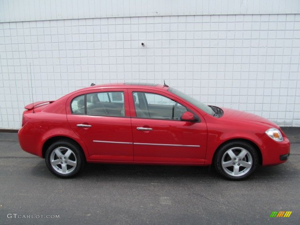 Victory Red 2005 Chevrolet Cobalt LT Sedan Exterior Photo #67580575
