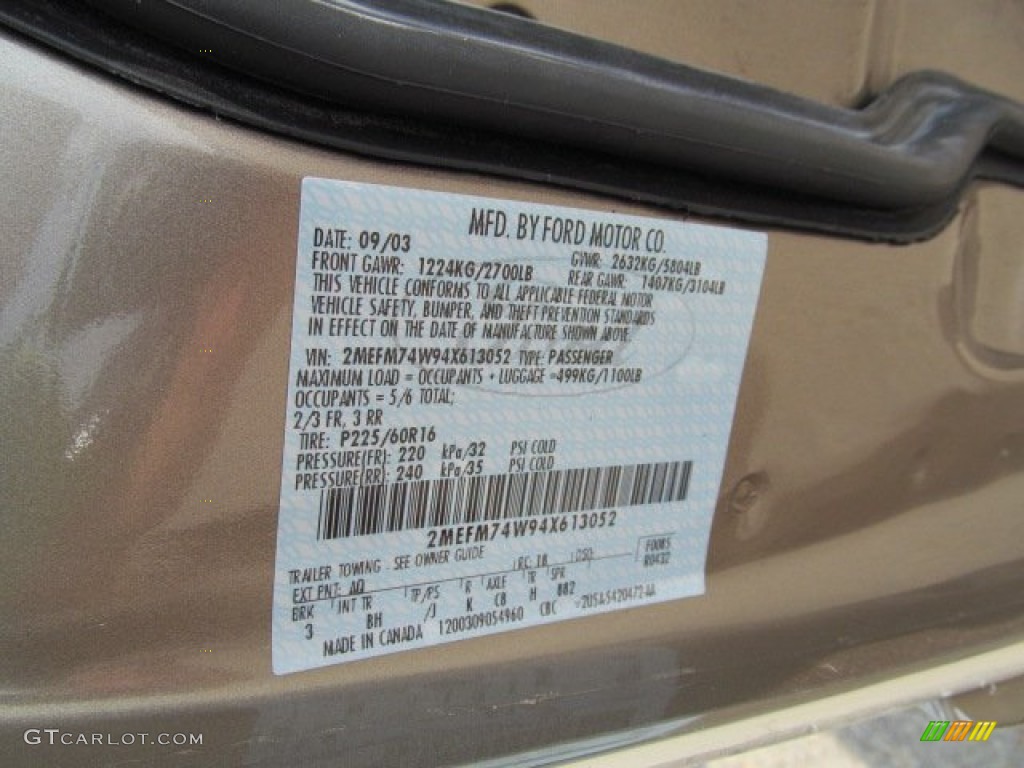 2004 Grand Marquis GS - Arizona Beige Metallic / Medium Parchment photo #19