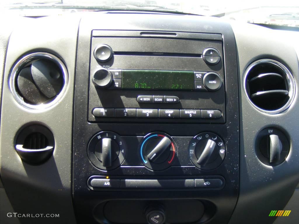 2006 F150 XLT SuperCrew - Dark Shadow Grey Metallic / Medium/Dark Flint photo #39